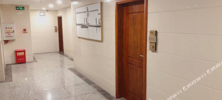 非繁·城享酒店(河源火车站亚洲第一高喷泉店)图片