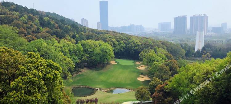 江阴滨江中路体育中心亚朵酒店图片