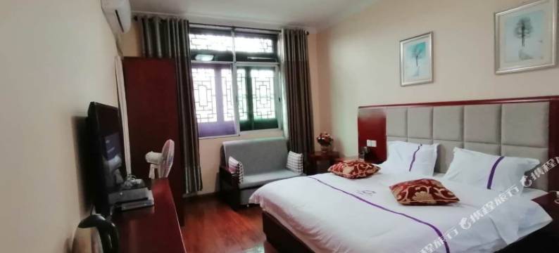 青城山临山客栈图片