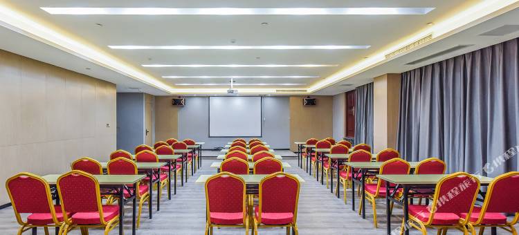 柏曼酒店(重庆融汇半岛店)图片