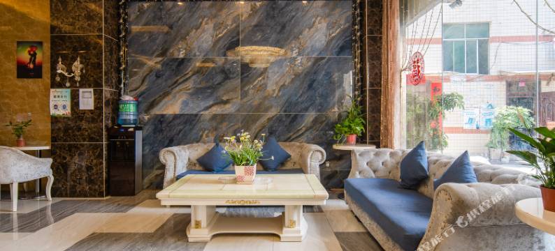 都匀多彩主题酒店图片