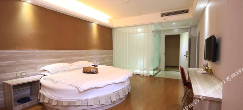 广深时尚酒店(广州白云湖店)图片