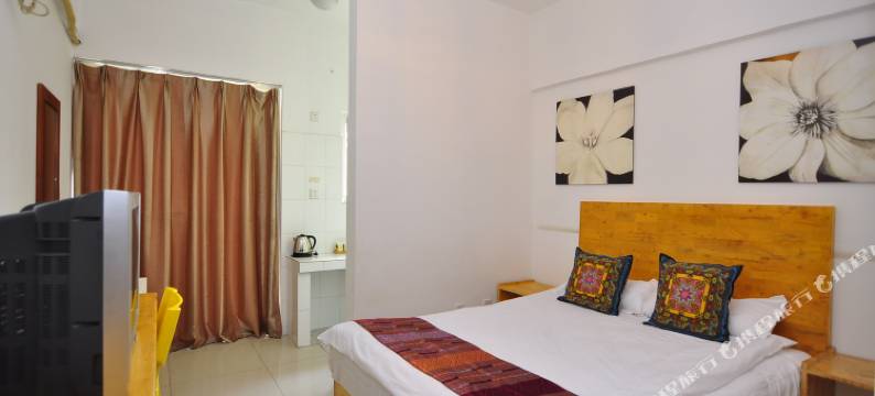 景洪爱家宅男旺旺客栈图片