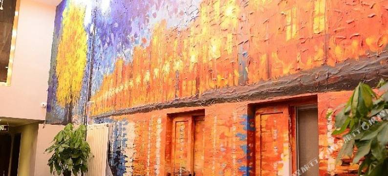 潢京客栈主题宾馆(北京昌平北站西关店)图片