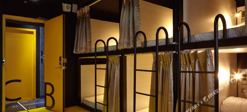 这里那里青年旅馆(台北站前馆)图片