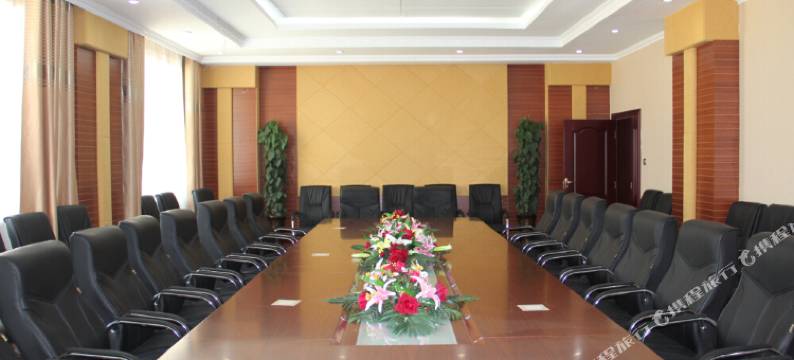 海晏金昊假日宾馆图片