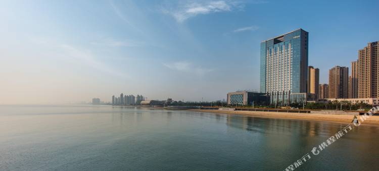 烟台金海岸希尔顿酒店图片