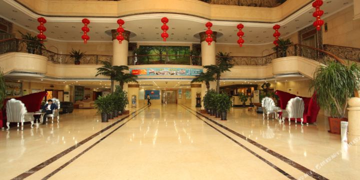 地址(位置,怎么去,怎么走):  辽宁省营口市鲅鱼圈区彩霞街33号