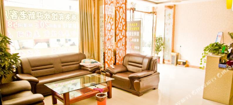 贵安商务宾馆(嘉祥一中萌山校区唐宁街店)图片