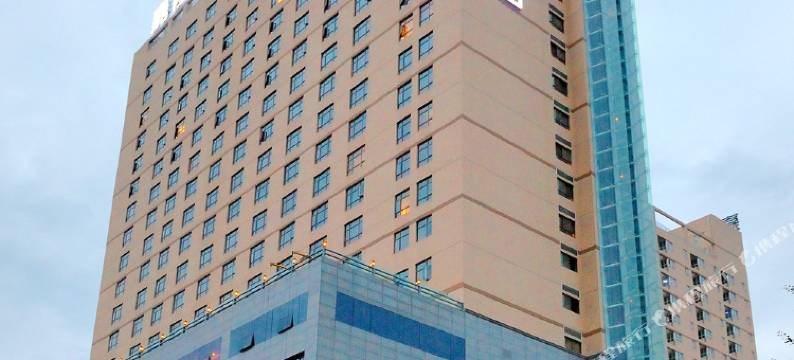 嘉隆国际酒店(宝鸡火车站店)图片