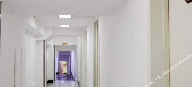 青岛蓝星电竞宾馆图片