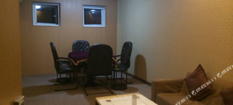 崇州熊猫主题酒店图片