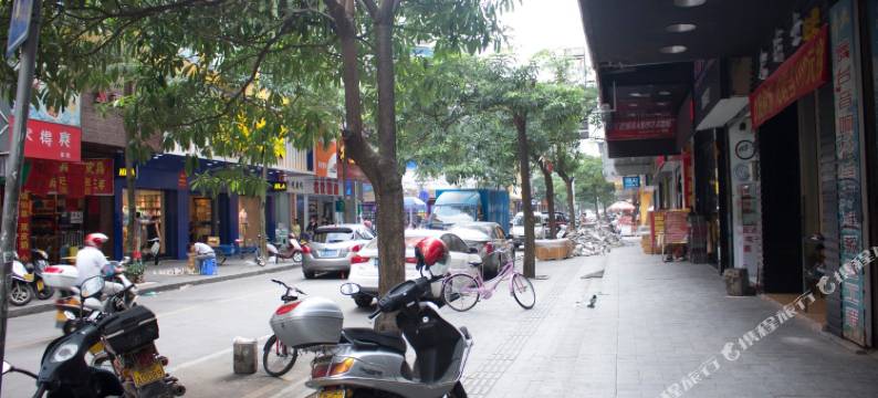 南国时尚酒店(珠海斗门井岸大信新都汇店)图片