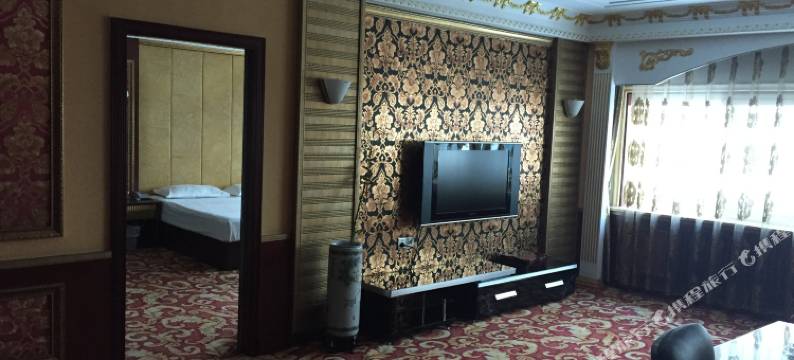 瓦房店长兴大酒店图片