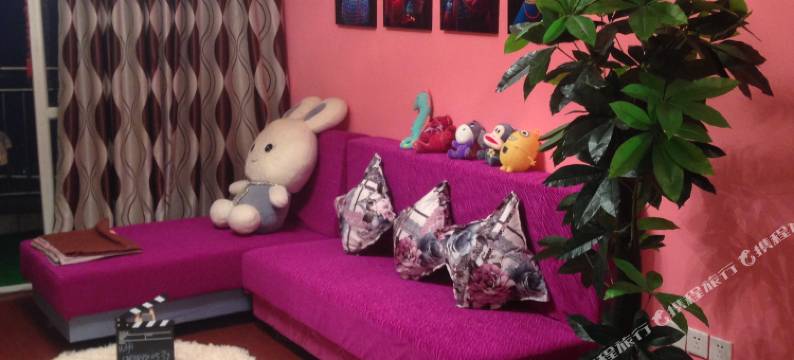 不穿秋裤的艺术青年旅舍(重庆解放碑中心店)图片