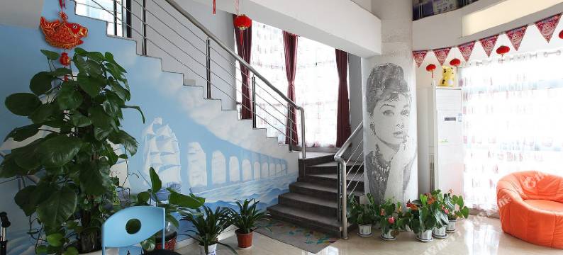 南京兰枫酒店(仙林中心地铁站店)图片