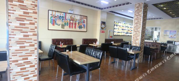 速8酒店(葫芦岛龙湾海滨店)图片