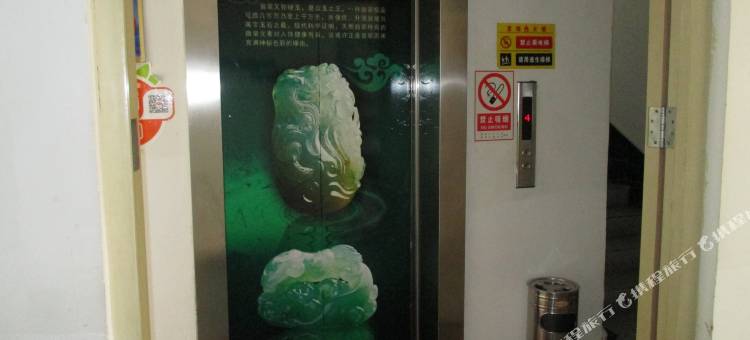 古蕴收藏文化主题宾馆(德州汽车总站火车站店)图片