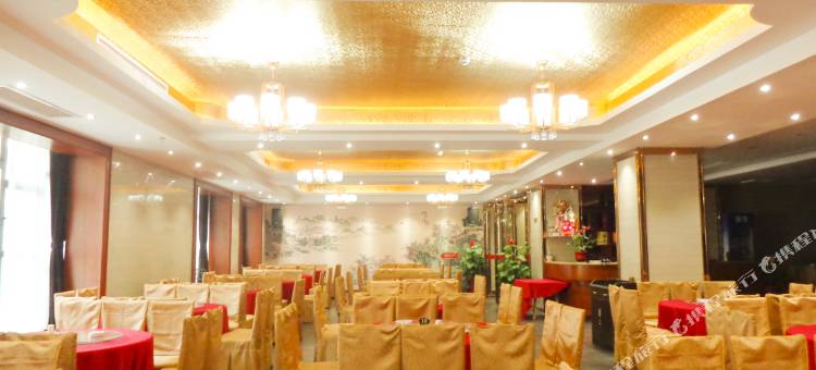 见景电影酒店(临湘步行街店)图片
