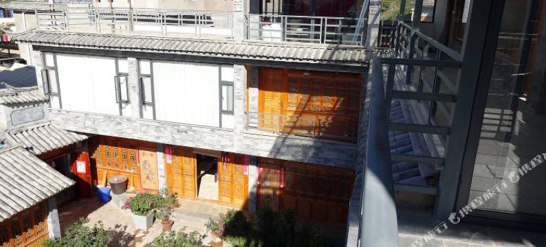 双廊田之景白之家客栈图片