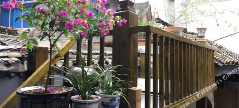 凤凰西原民宿图片