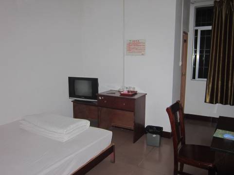 祥发旅业(阳江金碧雅苑北店)