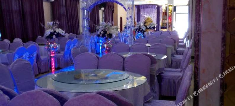 呼玛华兴酒店图片