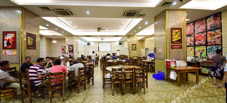 港湾假日酒店(茂名高铁站文明中路店)图片