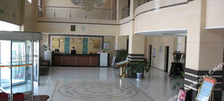 博湖博斯腾湖大酒店图片