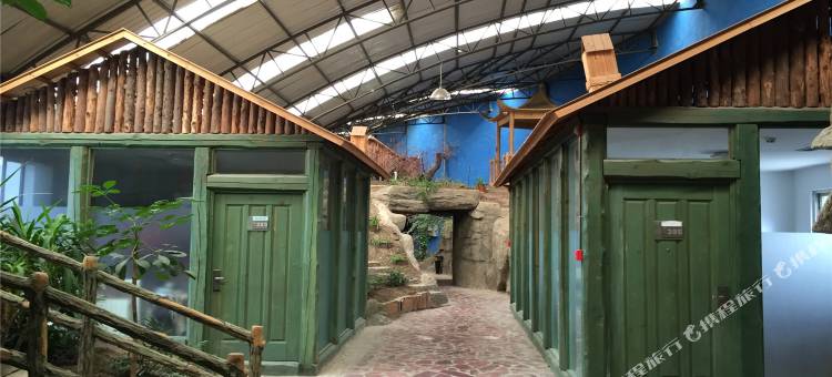 营口雨林精致酒店图片