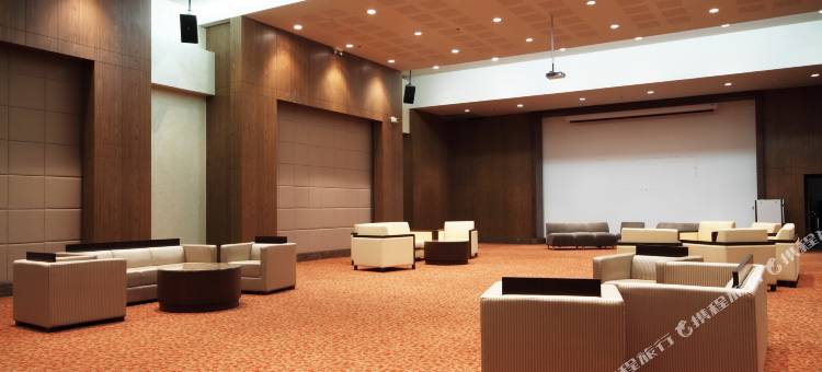尚泰生活政府综合大楼酒店及会议中心-政务中心(Centara Life Government Complex Hotel & Convention Centre)图片