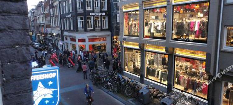 昆汀金熊酒店(Quentin Golden Bear Hotel)图片