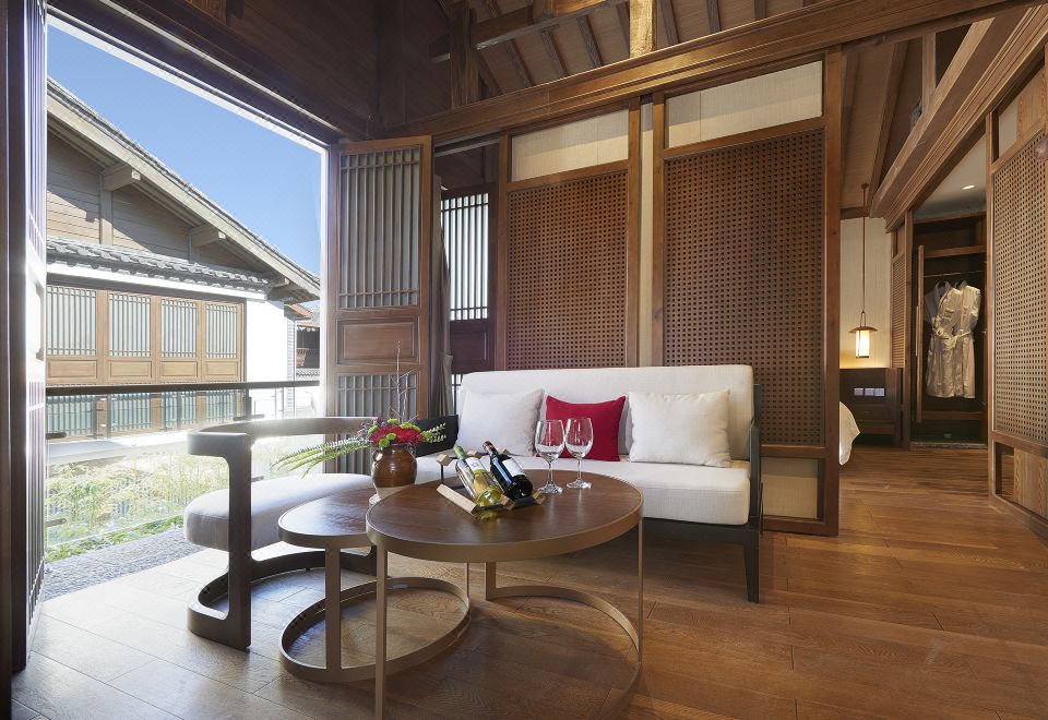 Huayu Donglin Boutique Holiday Hotel Hotel Overview