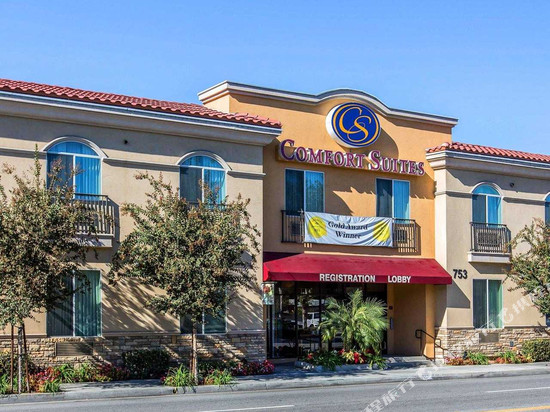 洛杉矶工业城附近舒适套房酒店