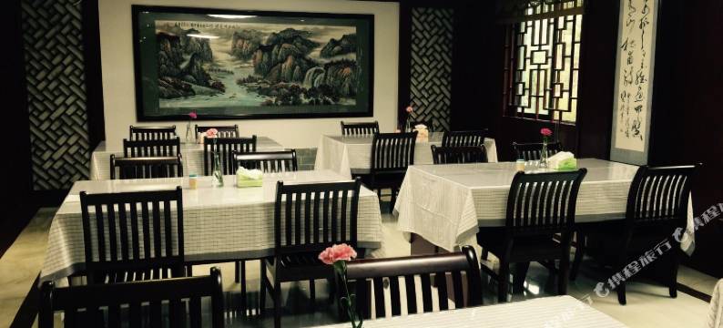 黄山浦溪河畔假日酒店图片