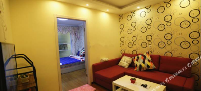 上海租家酒店式公寓(海潮路93弄分店)图片