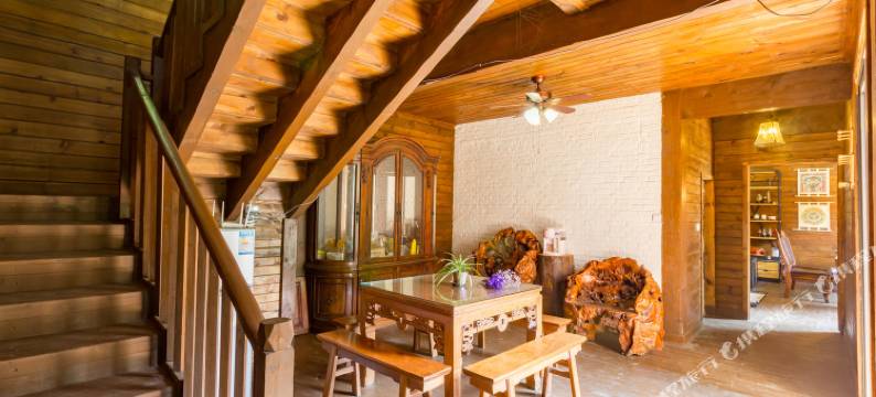 青城山卡冰花园民宿图片