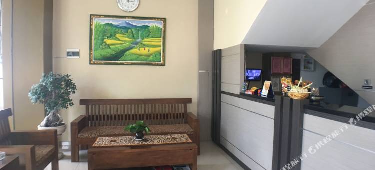 新加拉惹曼达里酒店(Mandari Hotel Singaraja)图片