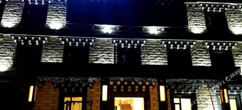 稻城虞悦酒店(亚丁景区店)图片