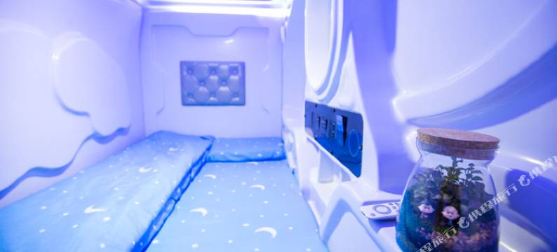 长沙猫窝太空舱青年旅舍图片