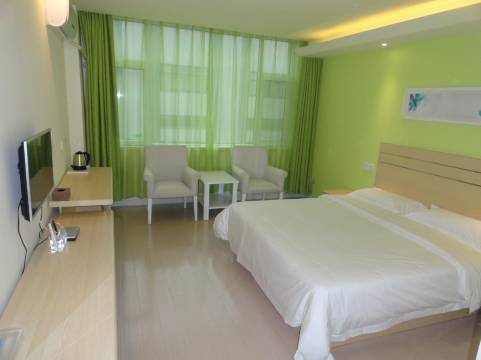 恒8连锁酒店(滦南南大街店)