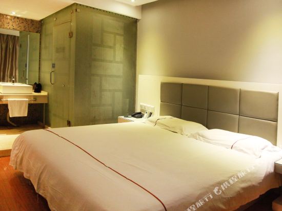 【携程攻略】武汉中百罗森清芬路店购物攻略,