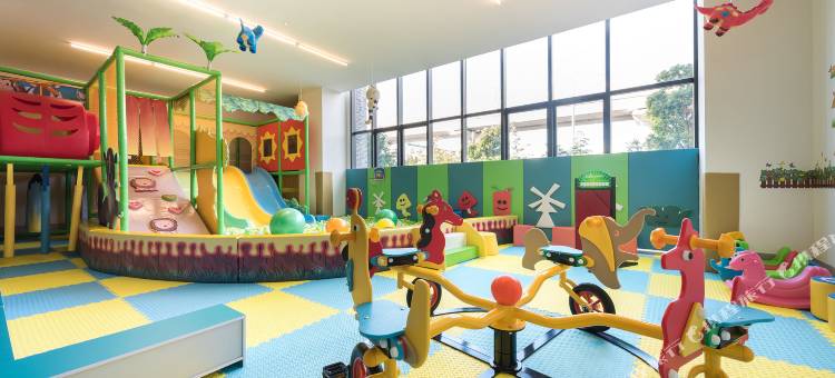 上海客莱福诺富特酒店图片