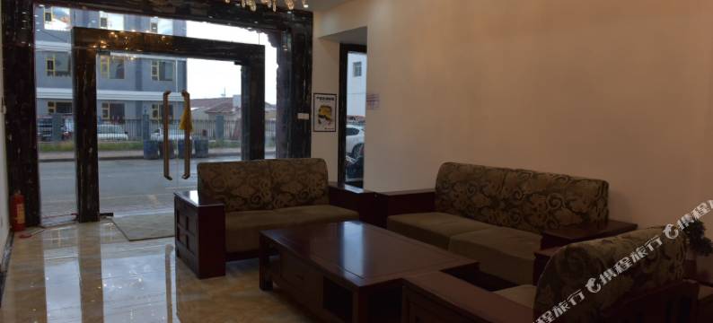 石渠格萨尔假日酒店图片