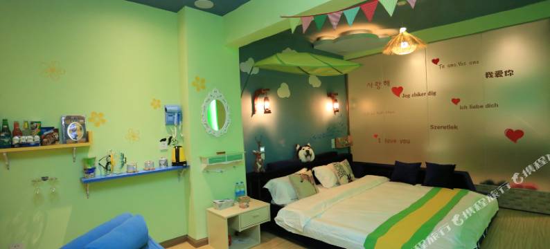 A加物语浪漫主题公寓(毕节清毕路店)图片