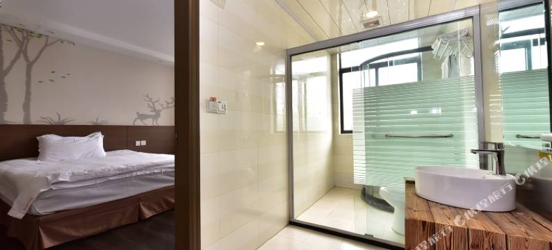 南苑e家酒店(宁波客运中心地铁站店)图片