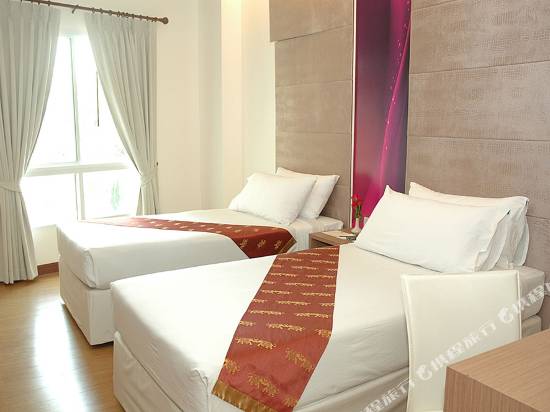 曼谷卡里波佐拉查達20號酒店