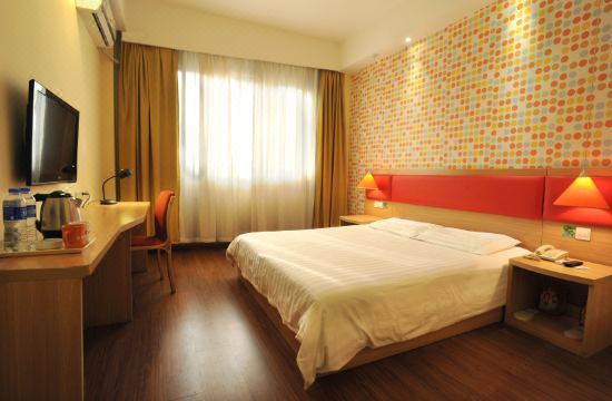 home inn (weihai huancui building gongyuan road