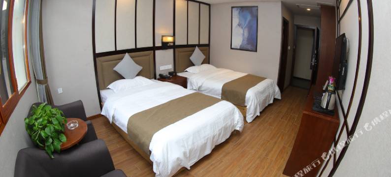 万福酒店(阆中古城游客中心店)图片