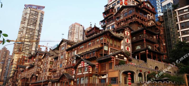 美途高空江景民宿(重庆解放碑步行街朝天门店)图片
